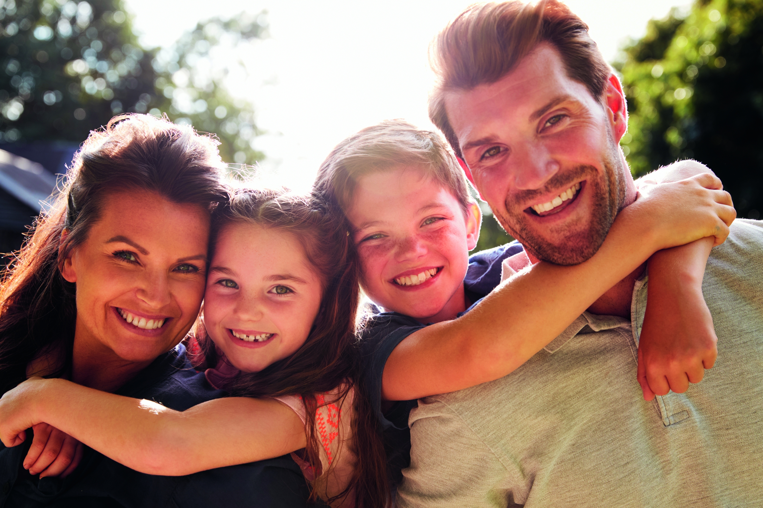Vlerat morale formohen nga familja, besimi dhe ndërgjegjja personale.